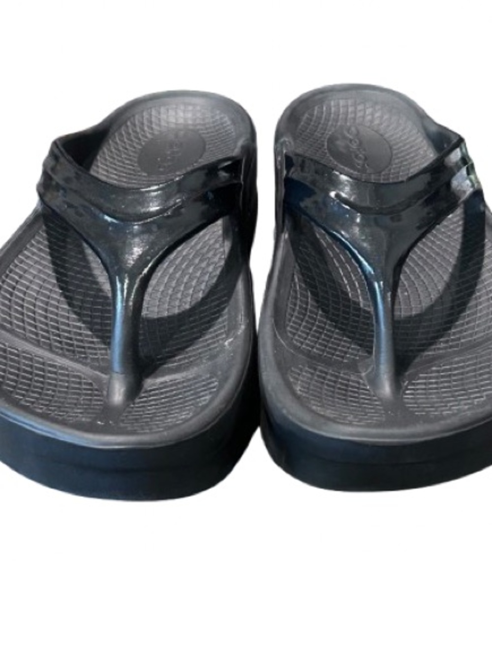 OOFOS OOlala Black Glossy Thong Sandals Flip Flops Recovery Shoes Womens Size 9